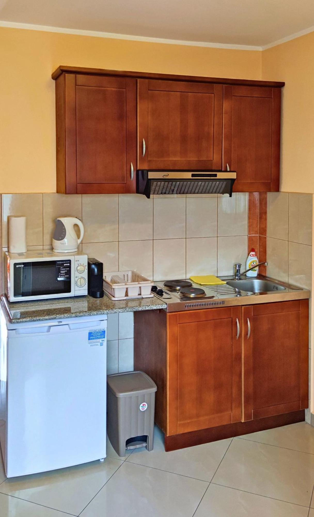 Rosic Apartments Tivat Zimmer foto